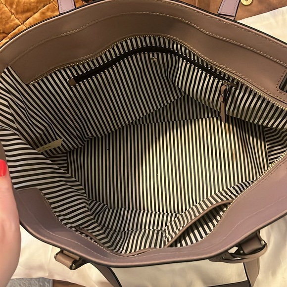 Kate Spade Tote - Picture 5 of 6